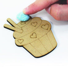 Load image into Gallery viewer, FOAM CLAY 2 IN 1 CUPCAKE KEYCHAIN KIT